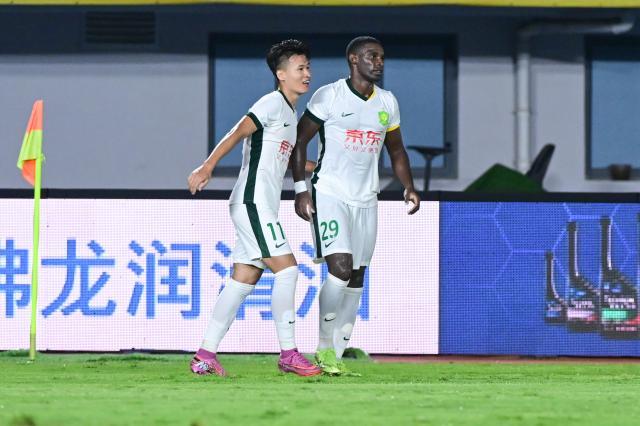 gg, 杨立瑜右路