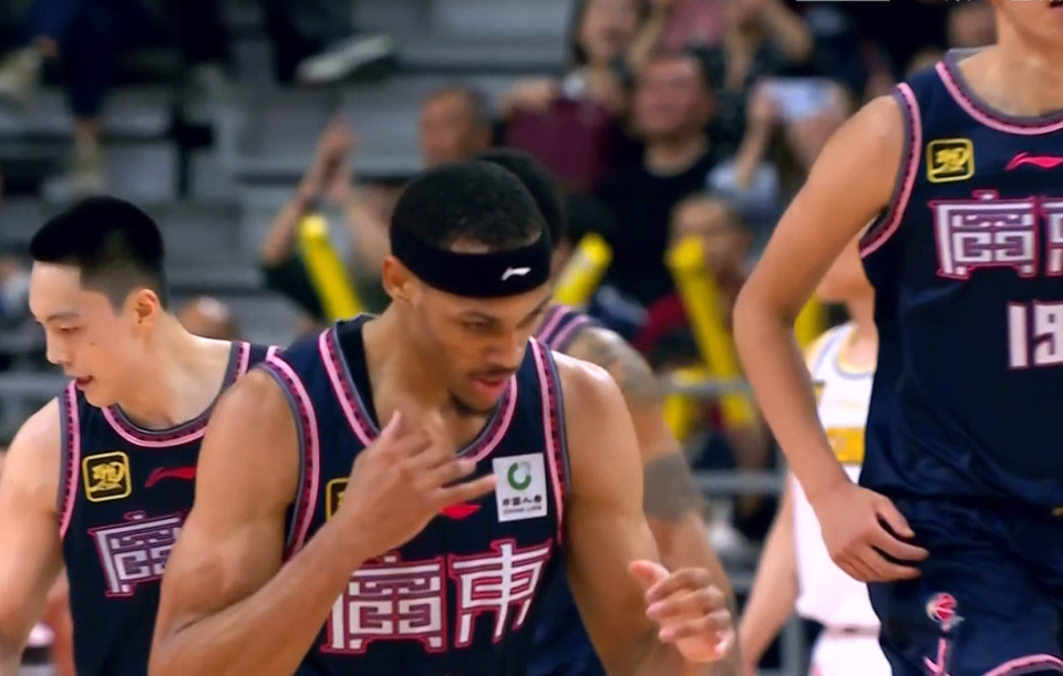 myAIn, 是外援组合